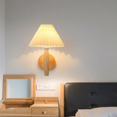 Modern Minimalist Pleated Umbrella Column Pleated Wood 1-Light Wall Sconce Lamp For Living Room