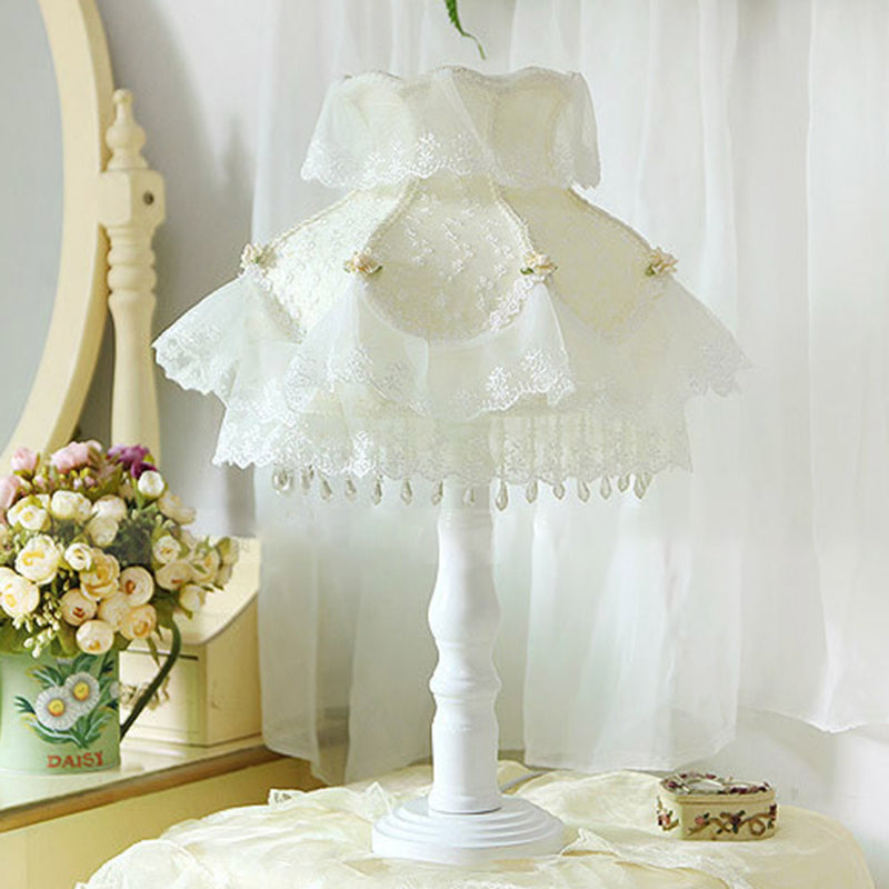 Modern Art Deco Pendant Round Lace Fabric Plastic 1-Light Table Lamp For Bedroom