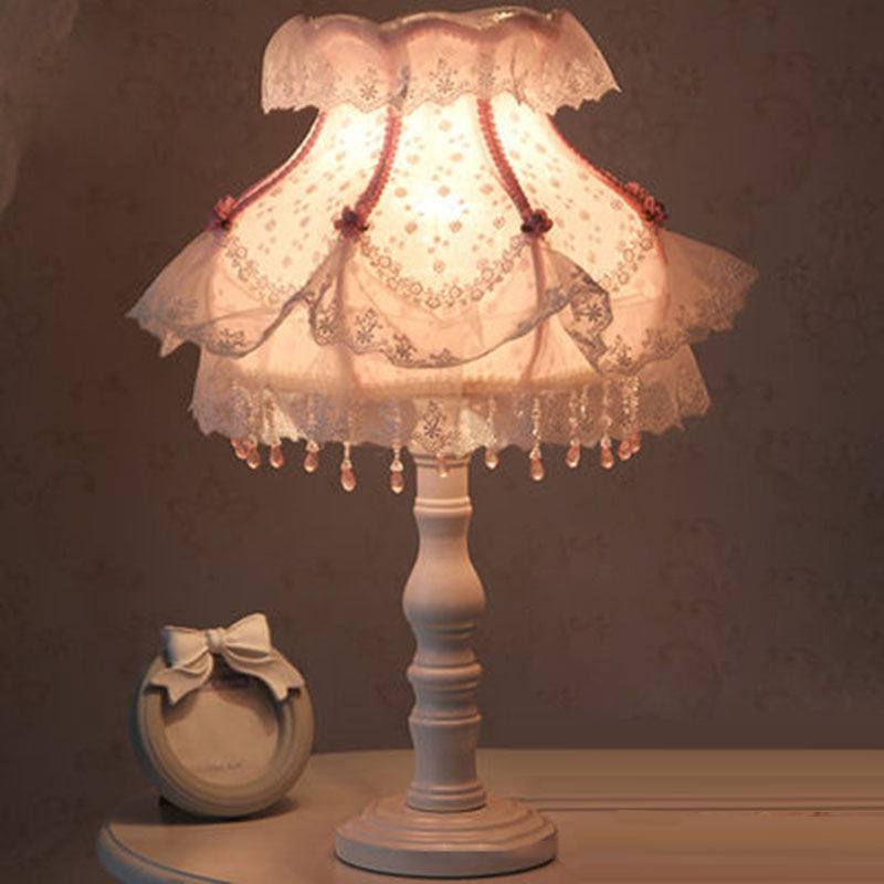 Modern Art Deco Pendant Round Lace Fabric Plastic 1-Light Table Lamp For Bedroom