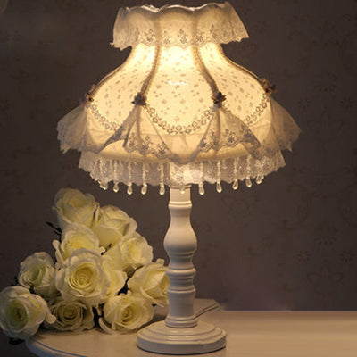 Modern Art Deco Pendant Round Lace Fabric Plastic 1-Light Table Lamp For Bedroom