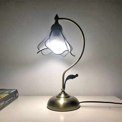 Traditional Tiffany Conical Glass Iron 1-Light Table Lamp For Bedroom