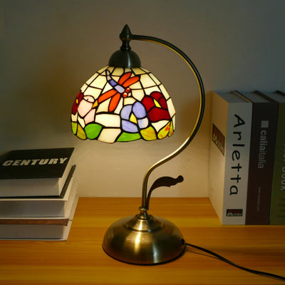 Traditional Tiffany Semicircle Patterned Glass Iron 1-Light Table Lamp For Living Room