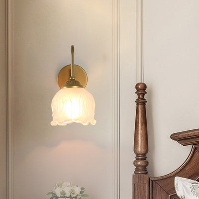 Traditional French Floral Round Glass Iron 1-Light Wall Sconce Lamp For Bedroom