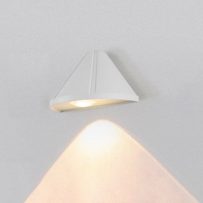 Modern Minimalist Triangle Waterproof Lens Aluminum LED Wall Sconce Lamp For Outdoor Patio