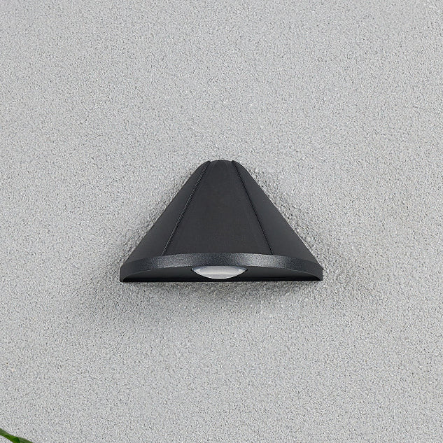 Modern Minimalist Triangle Waterproof Lens Aluminum LED Wall Sconce Lamp For Outdoor Patio