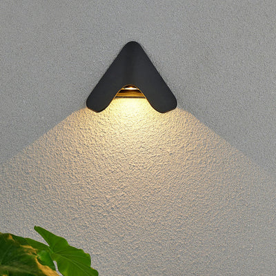 Modern Minimalist Triangle Bird's Nest Half Circle Waterproof Aluminum LED Wall Sconce Lamp For Outdoor Patio