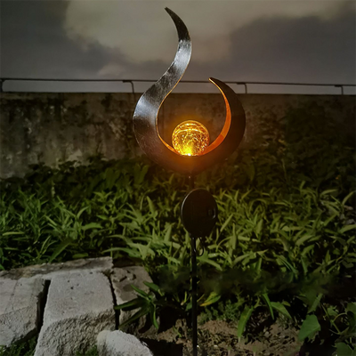 Traditional European Solar Waterproof Iron Flame Moon Teardrop LED Landscape Lighting Outdoor Light For Garden