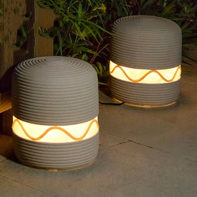 Traditional Japanese Solar Waterproof Resin Cylinder LED Landscape Lighting Outdoor Light For Garden