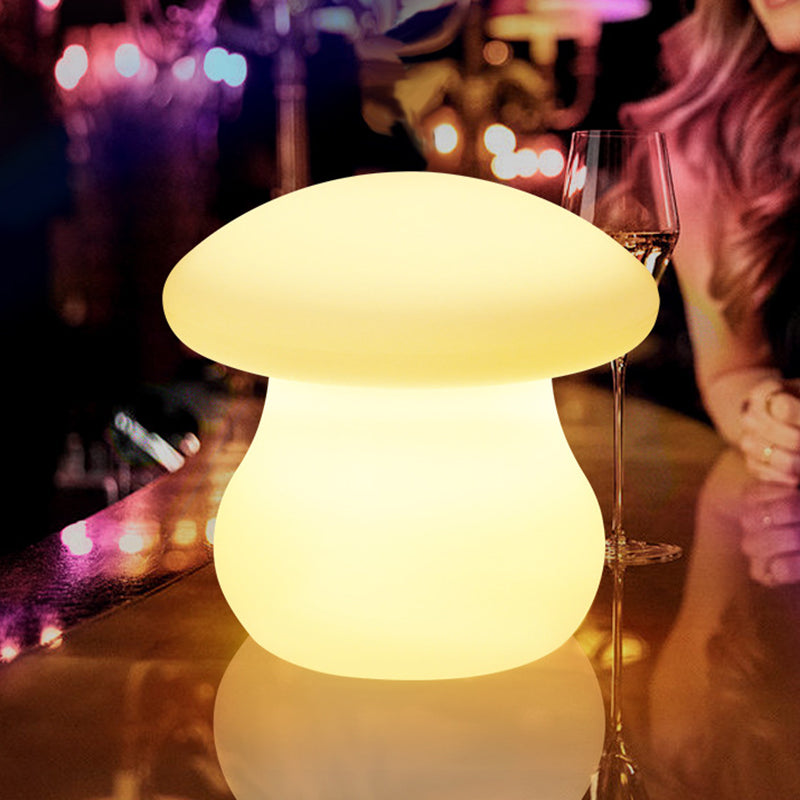 Modern Simplicity Rechargeable Waterproof Mushroom PE LED Table Lamp For Bedroom