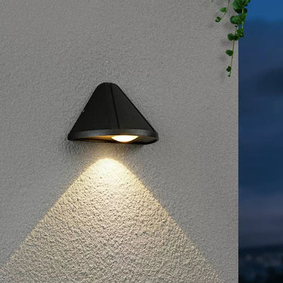 Modern Simplicity Waterproof Aluminum Triangle LED Wall Sconce Lamp For Outdoor Patio