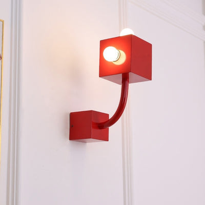 Zeitgenössische kreative Eisenwürfel 3-Licht Wandleuchte Lampe für Schlafzimmer 