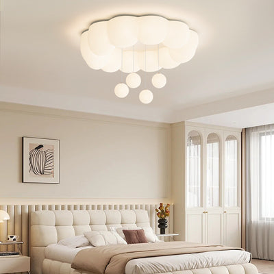 Contemporary Nordic Iron PE Cloud Round Ball LED Flush Mount Ceiling Light For Bedroom