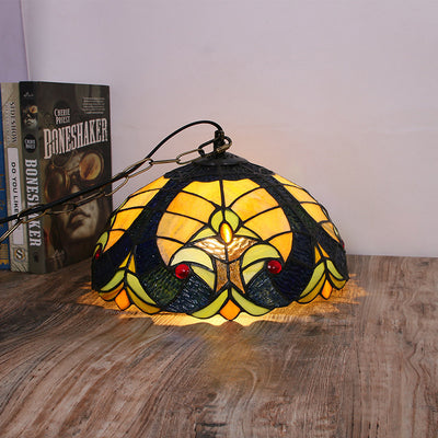 Traditional Tiffany Glass Iron Dome Heart 1-Light Pendant Light For Dining Room