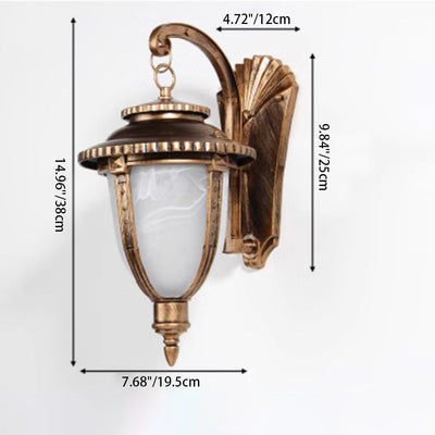 Traditional European Waterproof Aluminum Glass Carriage Lantern 1-Light Wall Sconce Lamp For Outdoor Patio