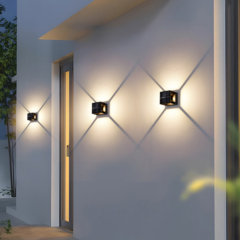 Moderne minimalistische wasserdichte Solar-Aluminium-ABS-Würfel-LED-Wandleuchter-Lampe für Terrasse im Freien 