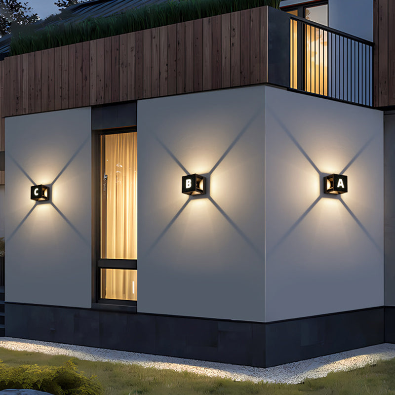 Moderne minimalistische wasserdichte Solar-Aluminium-ABS-Würfel-LED-Wandleuchter-Lampe für Terrasse im Freien 