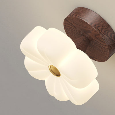 Contemporary Scandinavian Rubber Wood PE Flower Star LED Semi-Flush Mount Ceiling Light For Hallway