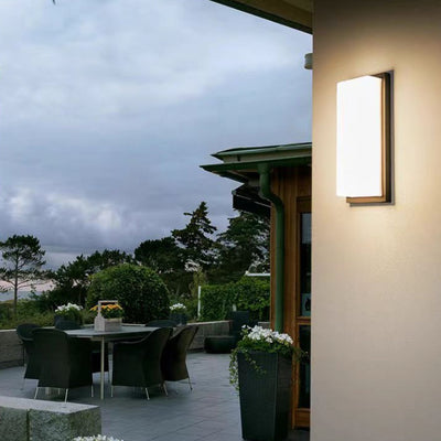 Moderne minimalistische wasserdichte Aluminium-PC-Rechteck-LED-Wandleuchte für Außenbereich Terrasse 