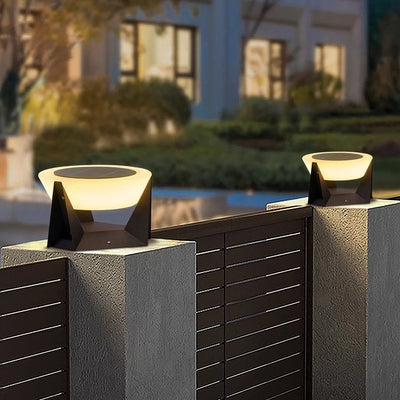 Modern Simplicity Solar Waterproof Stainless Steel PC Round LED Landscape Lighting Outdoor Light For Outdoor Patio