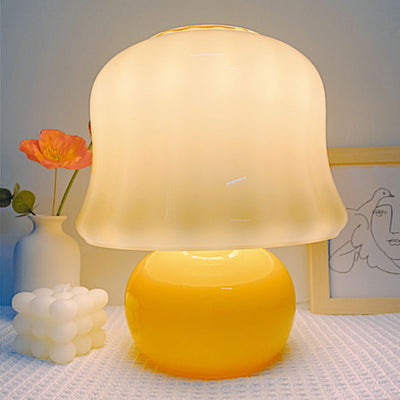 Traditional French Glass Mushroom Dome 1-Light Table Lamp For Bedside