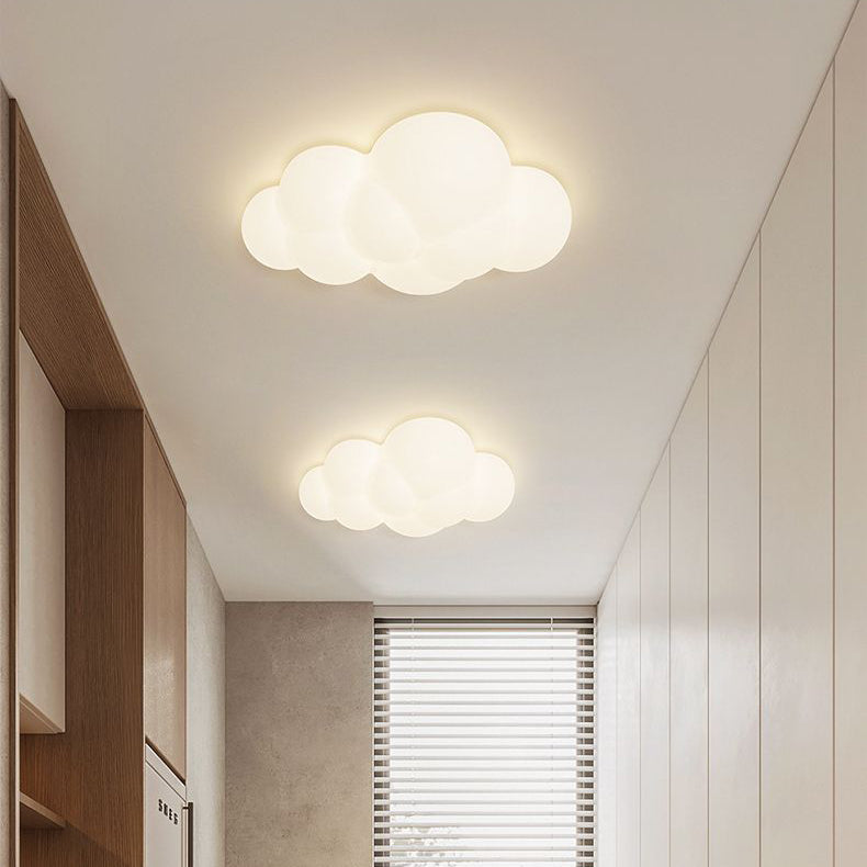 Contemporary Nordic Hardware PE Star Cloud Leaf LED Flush Mount Ceiling Light For Hallway