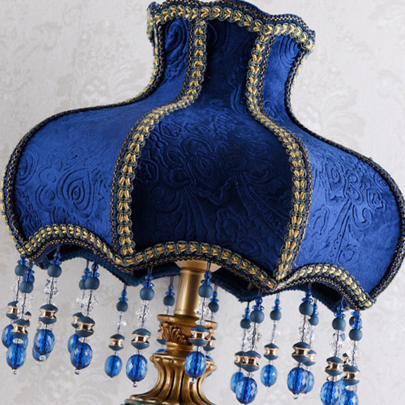 Traditional European Resin Fabric Lace Beads Floral 1-Light Table Lamp For Bedside