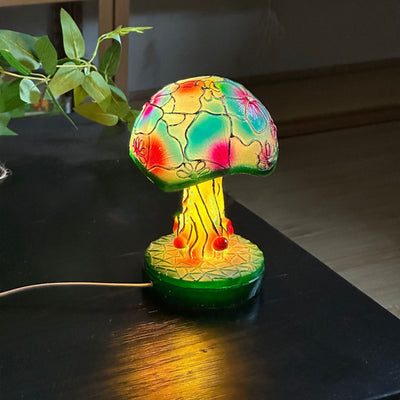 Modern Art Deco Resin Mushroom Carved USB LED Table Lamp For Living Room