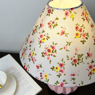 Traditional French Fabric Ceramic Flower Conic 1-Light Table Lamp For Bedside