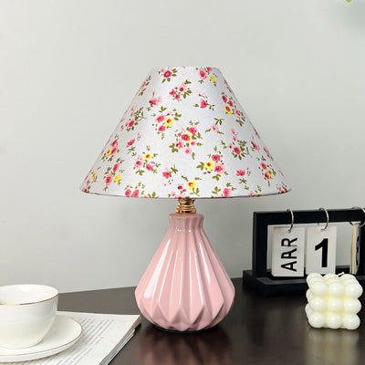 Traditional French Fabric Ceramic Flower Conic 1-Light Table Lamp For Bedside