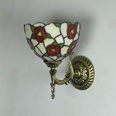 Traditional Tiffany Glass Zinc Alloy Bowl Petal Beads 1-Light Wall Sconce Lamp For Hallway