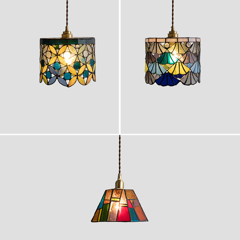 Traditional Tiffany Copper Glass Cylinder Conic Shell Bead 1-Light Pendant Light For Dining Room