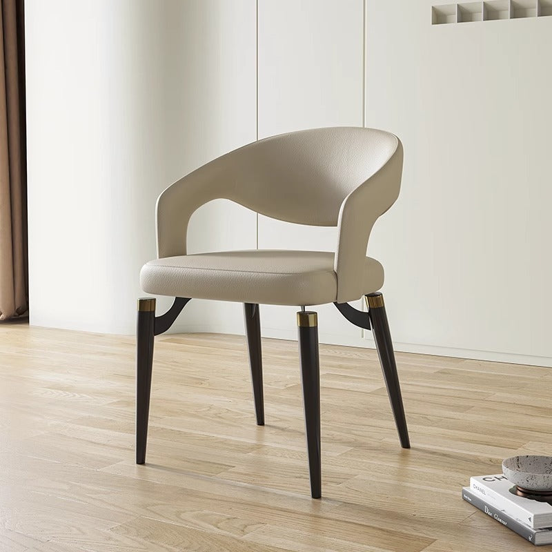 Chaise de salle à manger en cuir simplicité moderne en acier au carbone avec dossier et accoudoirs 