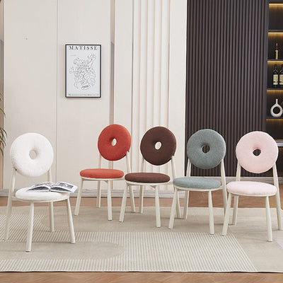 Zeitgenössischer nordischer Creme-Donut-Metall-Lambswool-Esszimmerstuhl mit Rückenlehne für das Esszimmer 