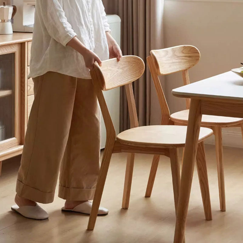 Dossier de chaise de salle à manger en bois de caoutchouc carré nordique contemporain pour salle à manger 