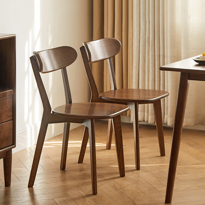 Dossier de chaise de salle à manger en bois de caoutchouc carré nordique contemporain pour salle à manger 