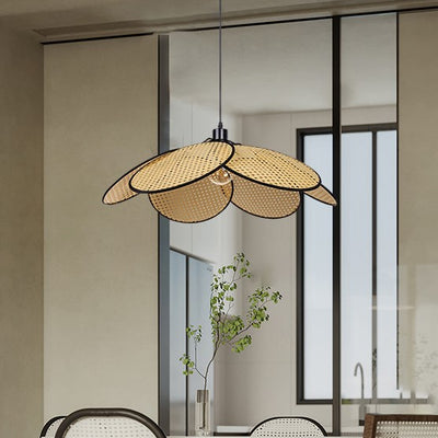 Traditional Japanese Rattan Flower Shape 1-Light Pendant Light For Living Room