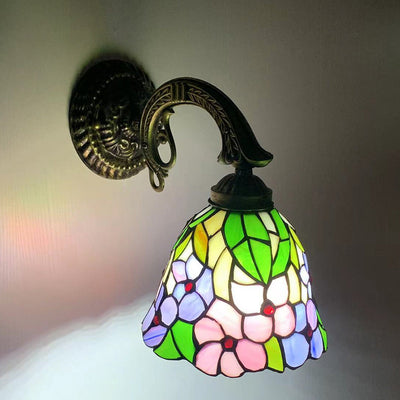 Traditional Tiffany Flower Cup Zinc Alloy Stained Glass 1-Light Wall Sconce Lamp For Bedroom