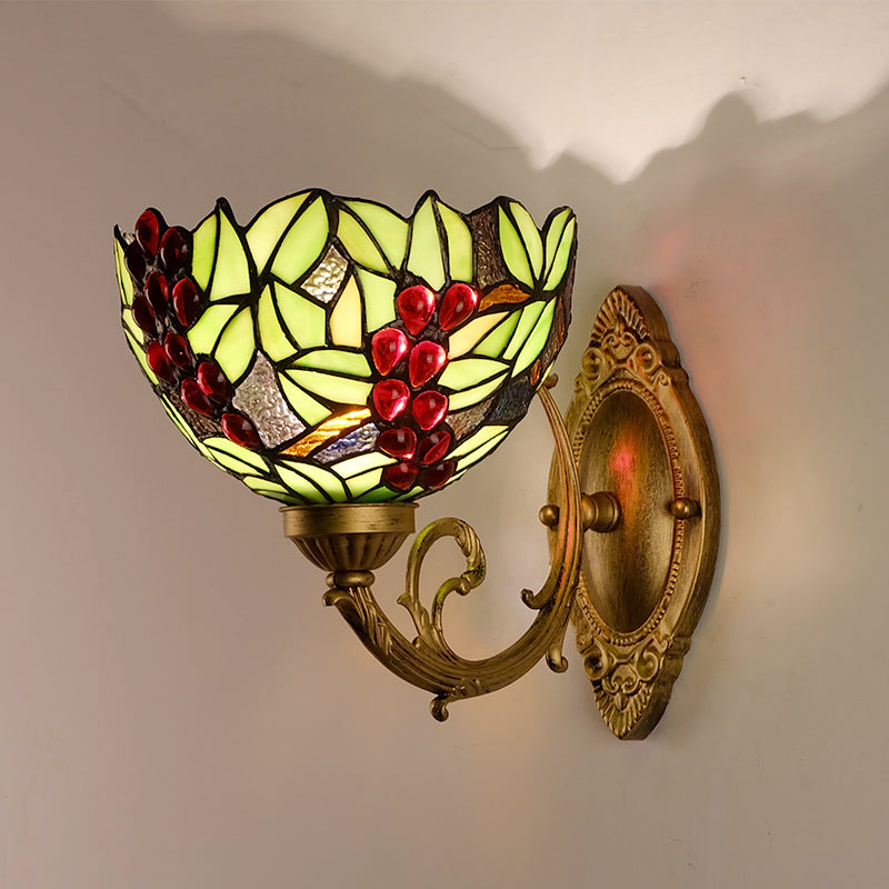 Traditional Tiffany Grape Stained Glass 1-Light Wall Sconce Lamp For Bedroom