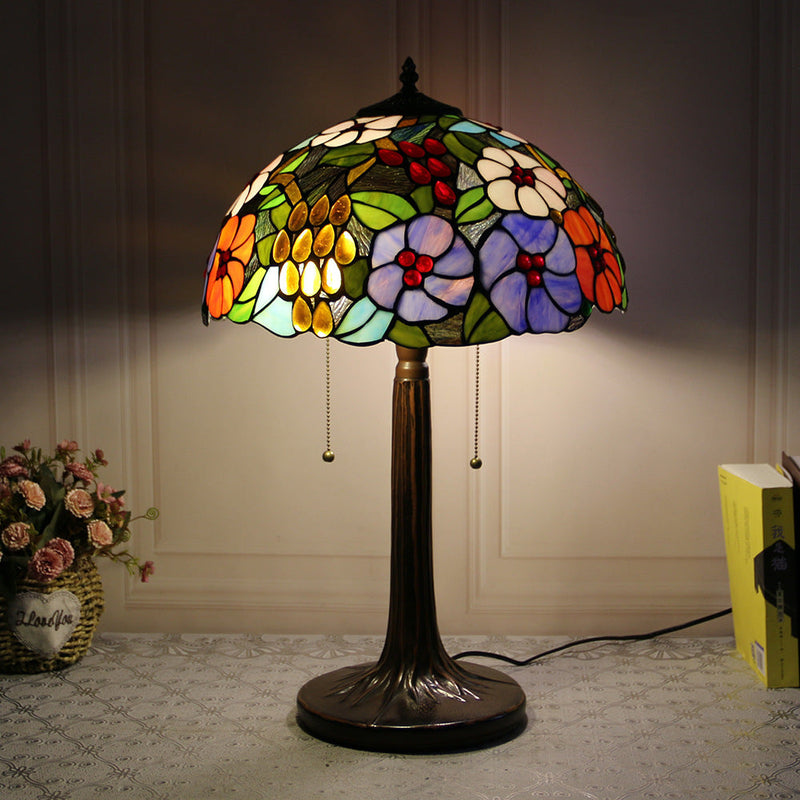 Traditional Tiffany Pastoral Rose Flower Stained Glass 2-Light Table Lamp For Bedroom