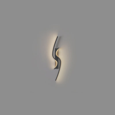 Contemporary Nordic Iron Aluminum Silica Strip Line LED Wall Sconce Lamp For Hallway