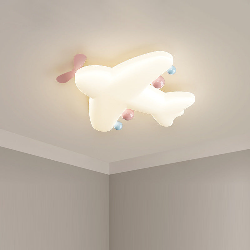 Modern Art Deco Airplane-Shape Heart-Shaped PE Iron LED Flush Mount Ceiling Light For Living Room