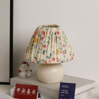 Traditional European Pastoral Floral Pattern Fabric Shade Ceramic Round Base 1-Light Table Lamp For Bedroom