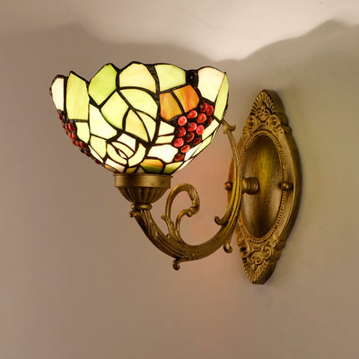 Traditional Tiffany Grape Stained Glass 1-Light Wall Sconce Lamp For Bedroom