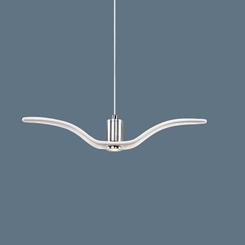 Nordic Creative Personality Wrought Iron Seagull LED Pendant Light