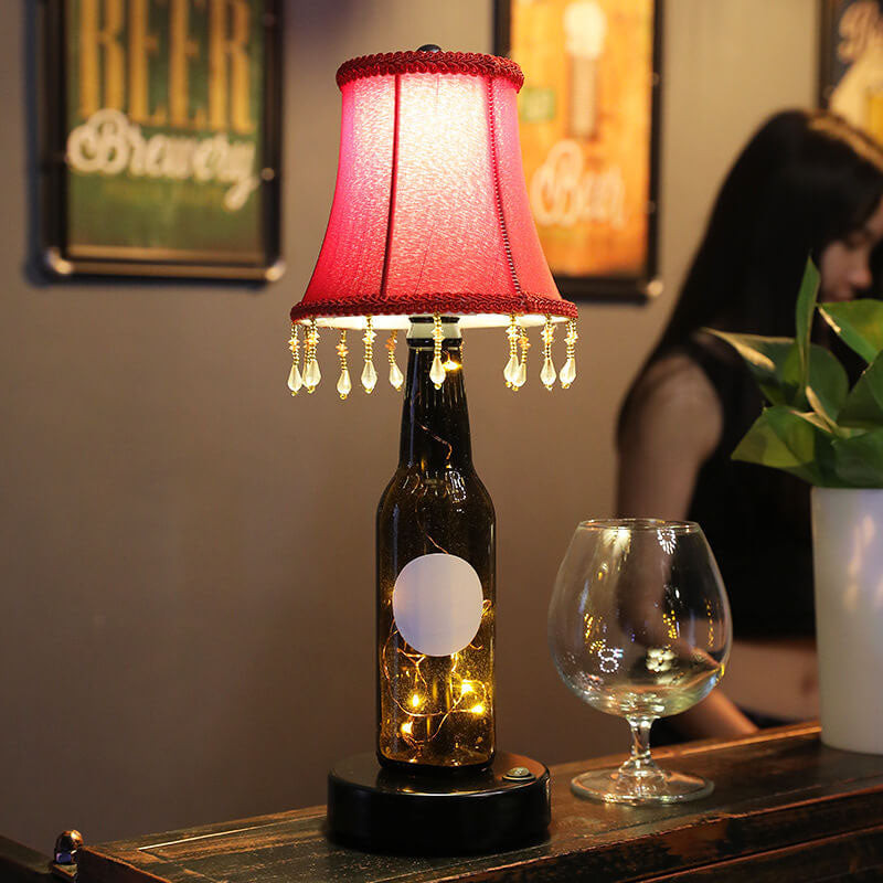 Lampe de table de décoration LED de bouteille de vin en verre de cône de tissu créatif européen 