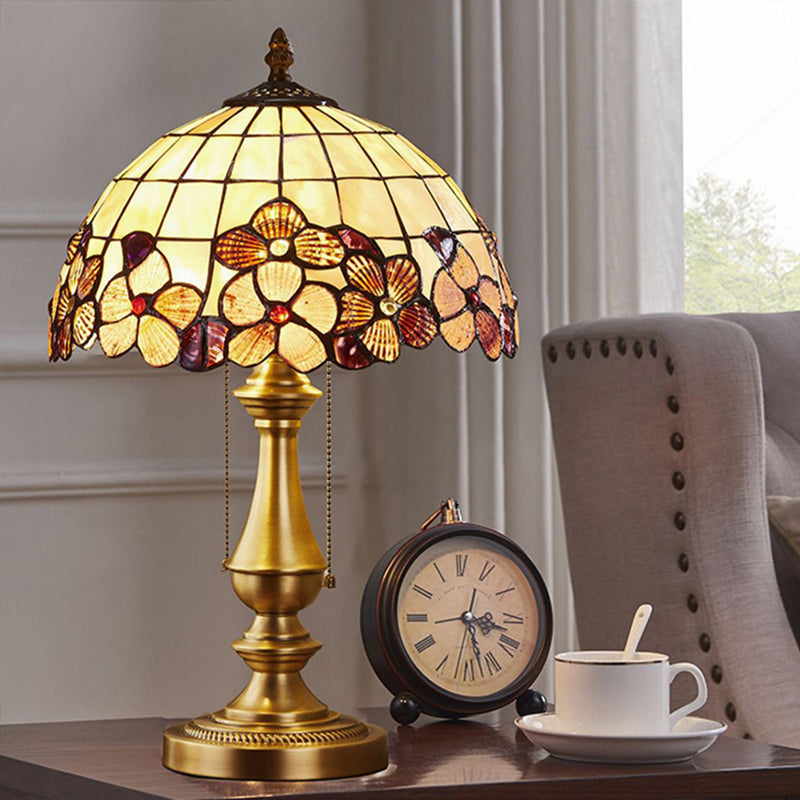 Traditional Tiffany Shell Stained Glass Shade Full Copper Base 1-Light Table Lamp For Bedroom