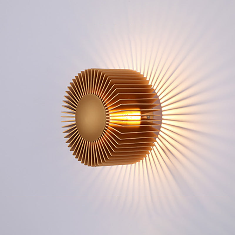 Modern Minimalist Aluminum Round Sun Flower Design LED Wall Sconce Lamp For Living Room