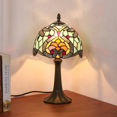 Traditional Tiffany Dome Iron Stained Glass 1-Light Table Lamp For Bedroom