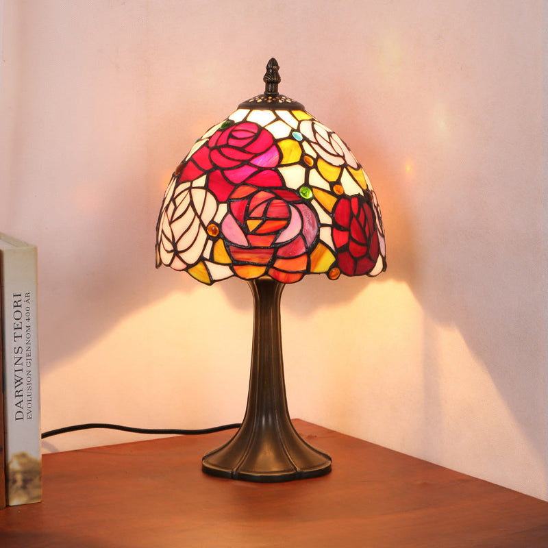 Traditional Tiffany Dome Iron Stained Glass 1-Light Table Lamp For Bedroom