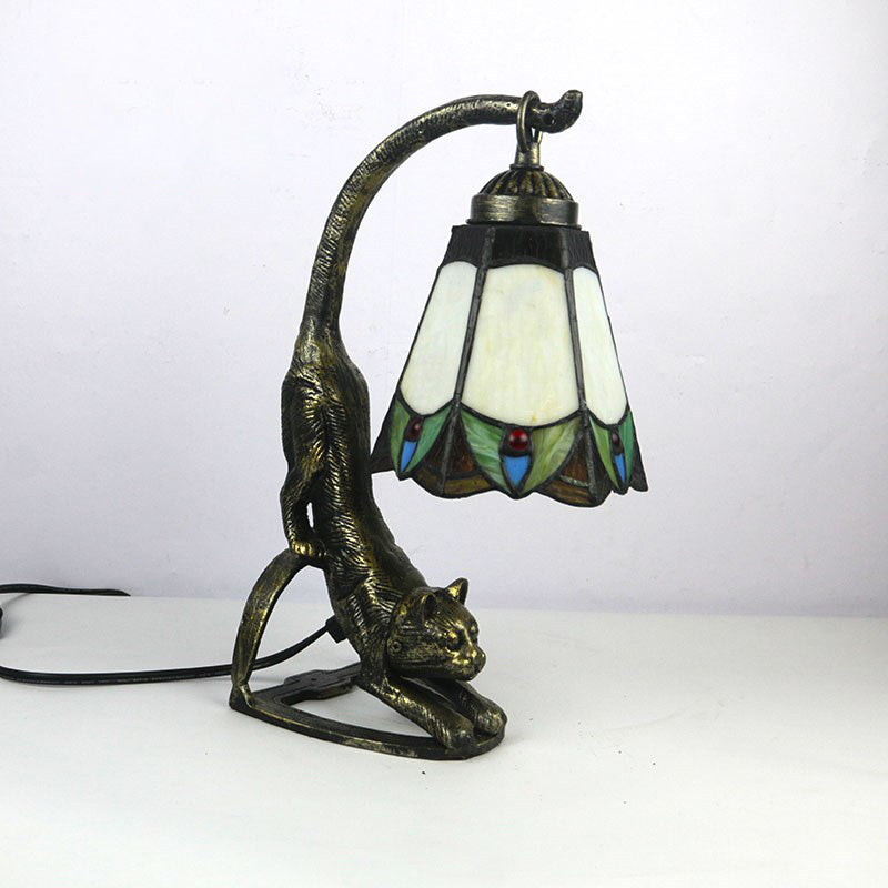 Traditional Tiffany Leopard Ladder Flower Cup Iron Glass 1-Light Table Lamp For Bedroom